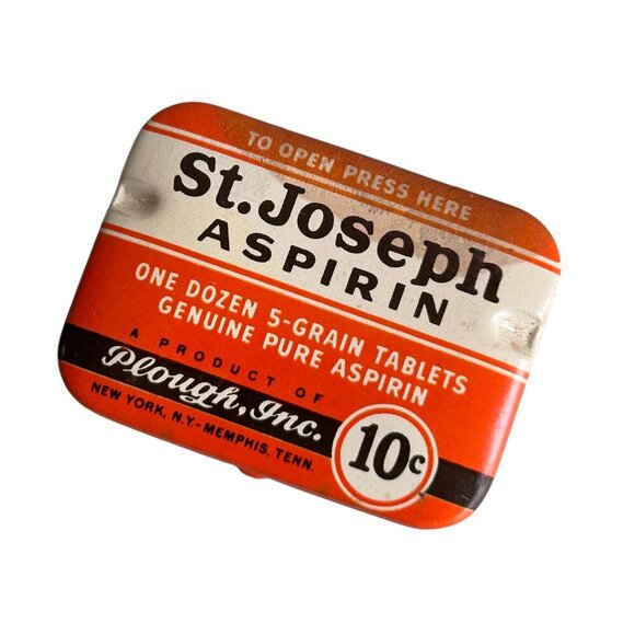 Vintage St Joseph empty Aspirin Tin in Very Good condition 2in x 1 1\4 - Picture 1 of 7